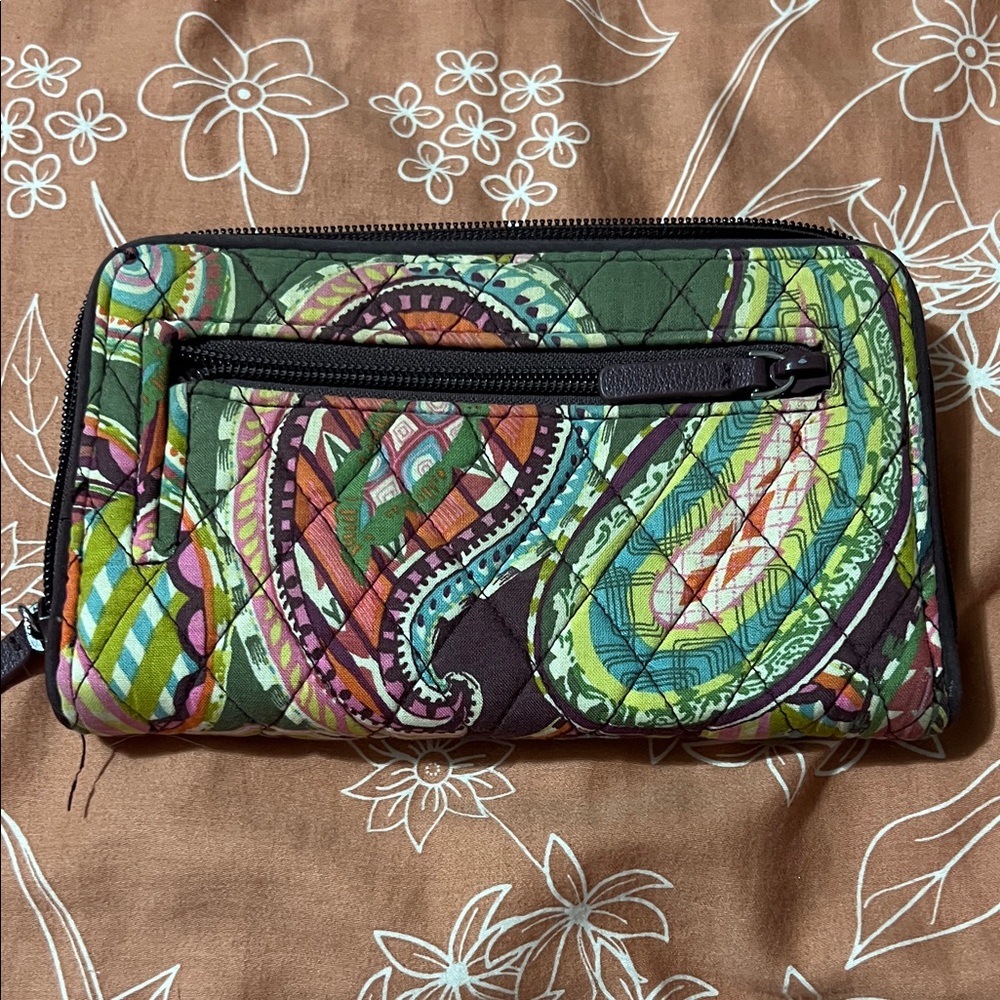 Colorful Quilted Women's Wallet - Picture 2 of 5